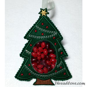 Holiday Embroidery Designs - Christmas Tree Gifteez 1